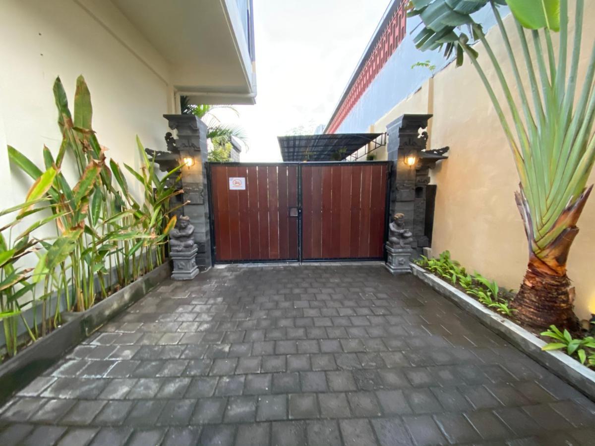 Dikubu Belong Seminyak Otel Dış mekan fotoğraf